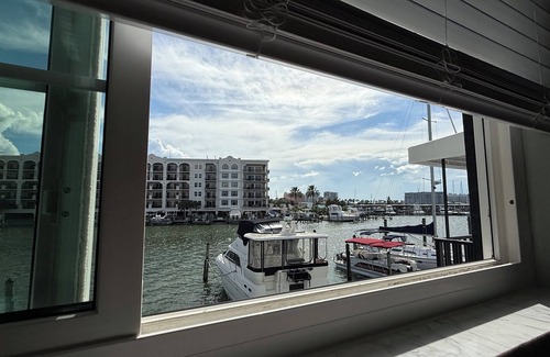 Island Estate Condo | 2 bed one bath/furnished, laundry on site carport pool boat docks in clearwater