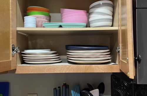 Spurgeon House | 2 bed1.5 bath townhome convenient to all the Tri Cities has to offer! 2 story