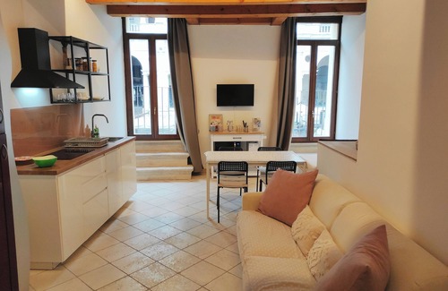 Vicenza Apartment | 2 Bedr - Front Basilica View with Terrace