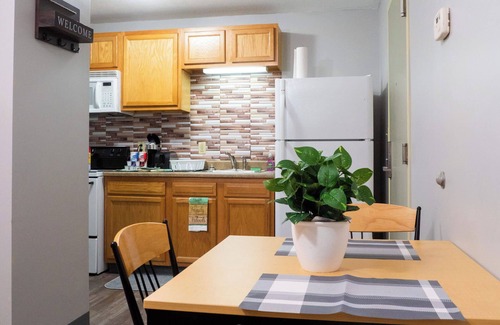 Downtown Pittsburgh Apartment | 2 Bedroom 2 Bathroom | The Heart of Pittsburgh
