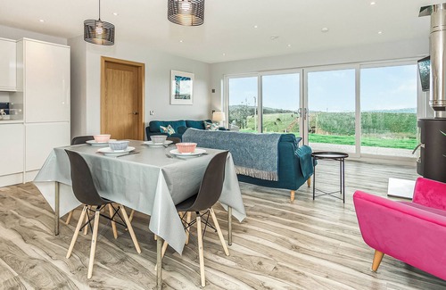 Gatehouse-of-Fleet Cottage | 2 bedroom accommodation in Gatehouse of Fleet