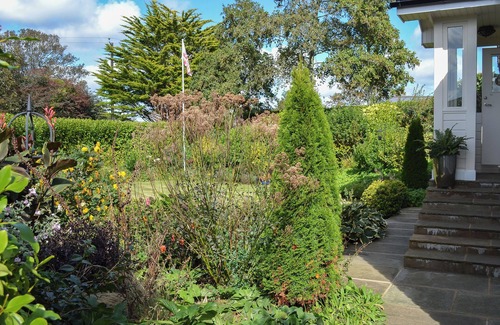 Saint Erth Praze Cottage | 2 bedroom accommodation in Poldown, near Helston