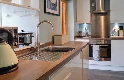 Castle Douglas Cottage | 2 bedroom accommodation in Ringford, near Castle Douglas