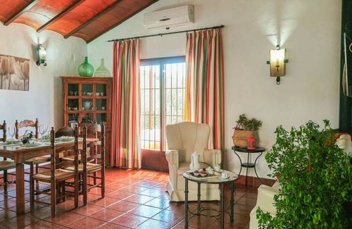Estepa House | 2 bedroom accommodation in Estepa