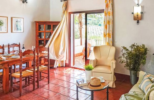 Estepa House | 2 bedroom accommodation in Estepa