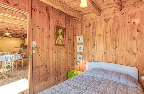 Peyre-en-Aubrac House | 2 bedroom accommodation in Aumont Aubrac