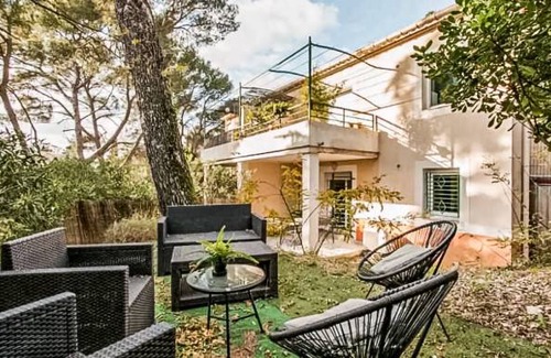Cadereau Apartment | 2 bedroom accommodation in Nîmes