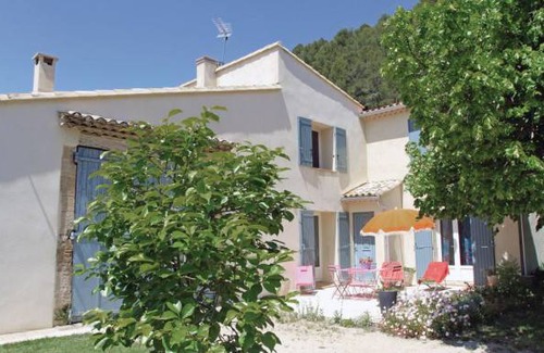 Merindol House | 2 bedroom accommodation in Merindol