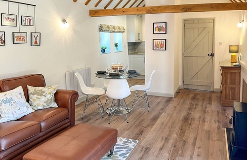 Etchinghill Cottage | 2 bedroom accommodation in Sellindge, near Folkestone