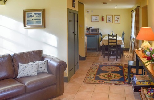 Isle of Seil Cottage | 2 bedroom accommodation in Nr Craignure, Isle of Mull