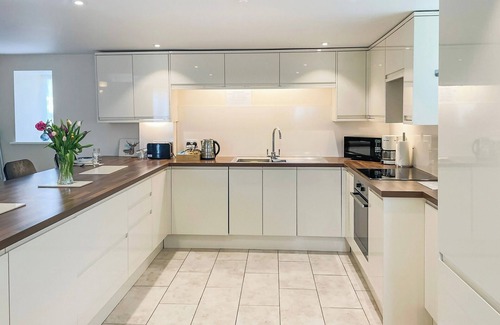 West Milton Cottage | 2 bedroom accommodation in Bridport