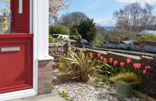 Goodwick Cottage | 2 bedroom accommodation in Goodwick, near Fishguard