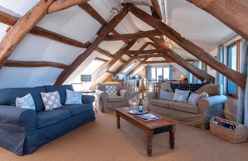 Goodwick Cottage | 2 bedroom accommodation in Strumble Head, Pembrokeshire Coast National Park