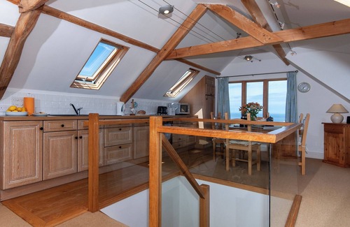 Goodwick Cottage | 2 bedroom accommodation in Strumble Head, Pembrokeshire Coast National Park