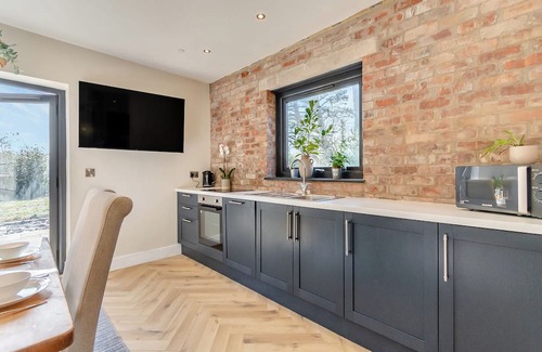 Goodwick Cottage | 2 bedroom accommodation in Goodwick, near Fishguard