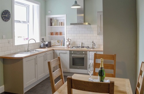 Inverness City Centre Cottage | 2 bedroom accommodation in Inverness
