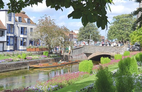 Stodmarsh Cottage | 2 bedroom accommodation in Westbere, near Canterbury