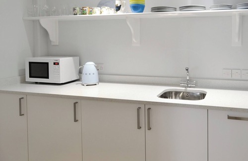 Bridport Cottage | 2 bedroom accommodation in Bothenhampton, near Bridport
