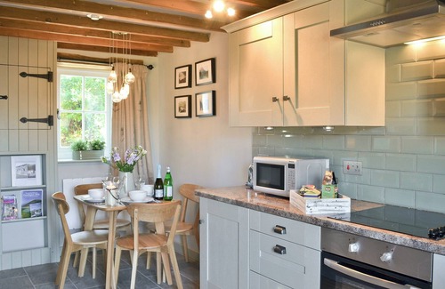 Llanddewi Brefi Cottage | 2 bedroom accommodation in Llandewi Brefi, near Tregaron