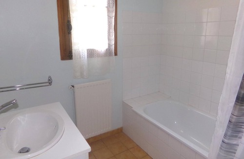 Limeuil Apartment | 2 bedroom accommodation in Limeuil
