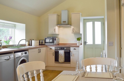 Dobcross Cottage | 2 bedroom accommodation in Mossley