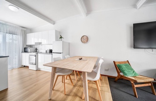 Peregian Beach Apartment | 2 Bedroom Apartment at Beachomber Peregian