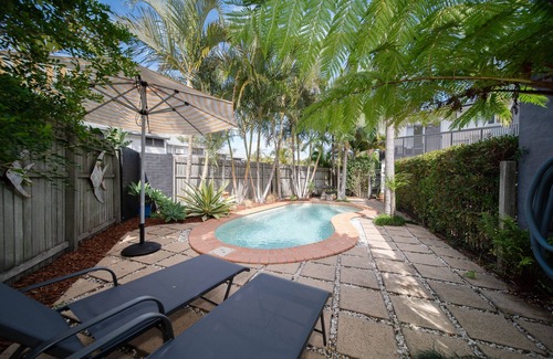 Peregian Beach Apartment | 2 Bedroom Apartment at Beachomber Peregian