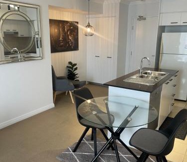 Chermside Apartment | 2-bedroom Apartment