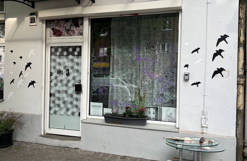 Neukoelln Apartment | 2 Bedroom Apartment in Berlin