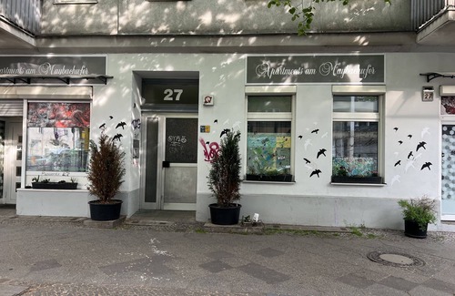 Neukoelln Apartment | 2 Bedroom Apartment in Berlin