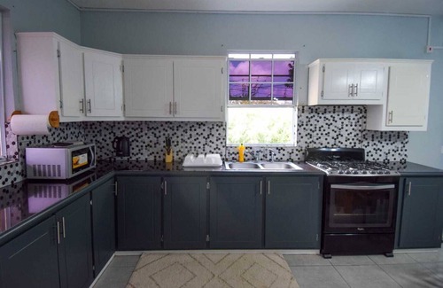 La Fargue Apartment | 2-bedroom apartment in delightful River Doree Choiseul with WiFi, AC.