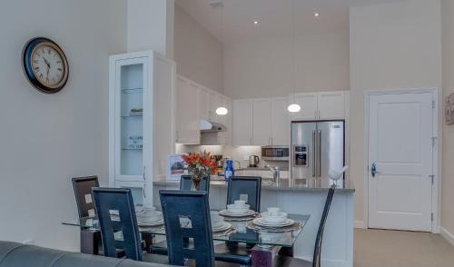 Penn Quarter Apartment | 2 Bedroom Apartment located in Washington Dc's Penn Quarter apts