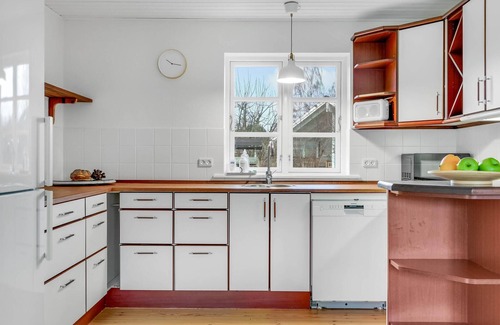 Dronningmolle House | 2 bedroom awesome home in Dronningmølle