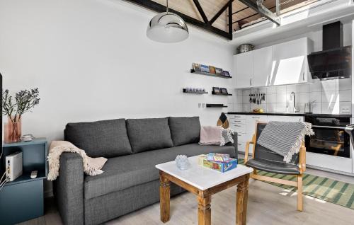 Bogense House | 2 Bedroom Awesome Home In Bogense