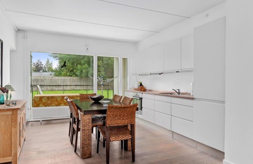 Dannemare House | 2 bedroom beautiful home in Dannemare