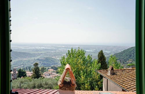 Corsanico House | 2 bedroom beautiful home in Corsanico