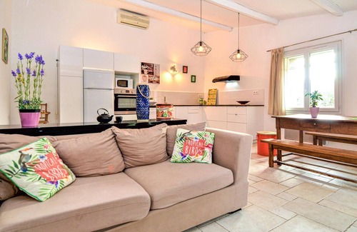 Tavel House | 2 bedroom beautiful home in Tavel