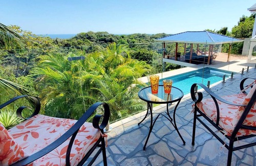 Samara Apartment | 2 bedroom Casita w/Ocean and Jungle Views and Swimming Pool.