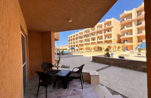 Dahar Ski Chalet | 2-bedroom chalet in brilliant Hurghada with AC