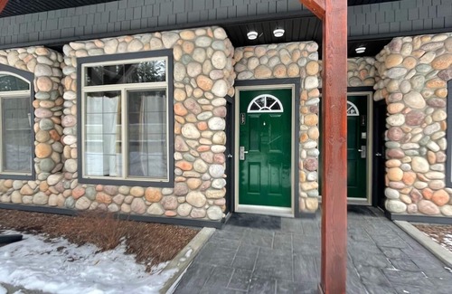 Cougar Creek Condo | 2 Bedroom Condo at Mystic Springs Chalets & Hot Pools