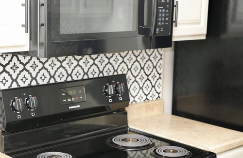 Winston - Salem Condo | 2-bedroom condo in lovely Winston-Salem'snCountry Club