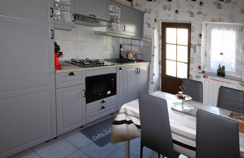 Saint-Bresson Cottage | 2-Bedroom Cottage with WiFi, Near Luxeuil-les-Bains