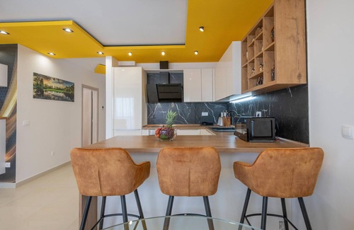 Zelenka Apartment | 2 bedroom cozy apartment in Makarska