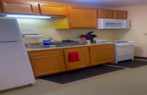 Downtown Pittsburgh Apartment | 2 Bedroom Downtown Apt | Friends & Families Ideal!