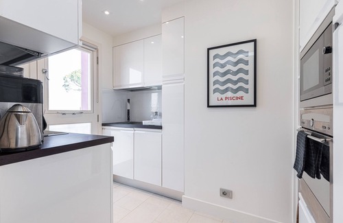 Saint-Jean-Cap-Ferrat Apartment | 2 bedroom apartment with both balcony and private terrace