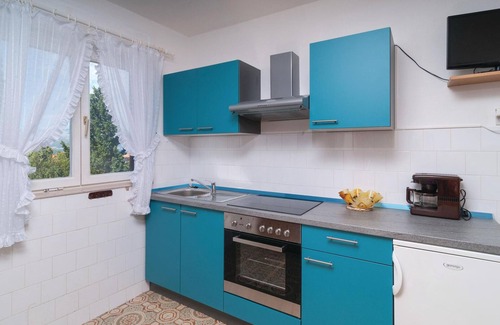 Supetar Apartment | 2 bedroom gorgeous apartment in Supetar