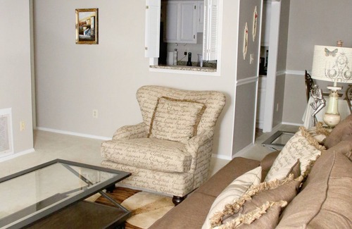 Sandy Springs Condo | 2 Bedroom Home Away From Home - Accept Paypal