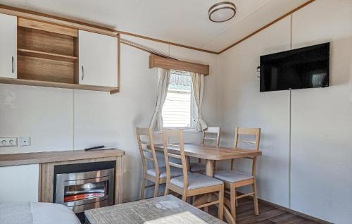 Lillhagen House | 2 Bedroom Lovely Home In Göteborgs