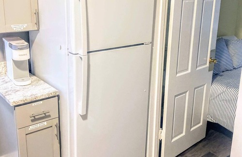Bay View Apartment | 2 Bedroom Modern Apt | Bayview milwaukee