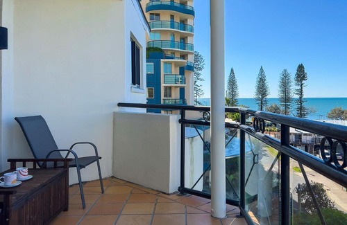 Mooloolaba Apartment | 2 Bedroom Penthouse, sleeps 5 in Caribbean Resort